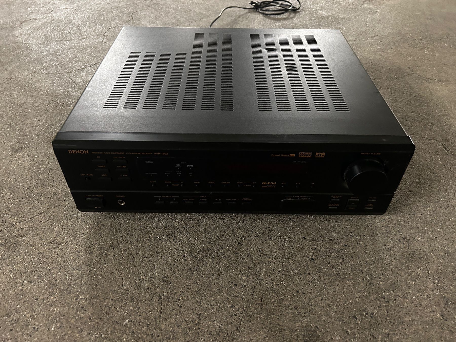 Denon Ricevitori: Denon AVR-1602 AV Surround Receiver schwarz – Usato da Regensdorf venduto da Spyke55