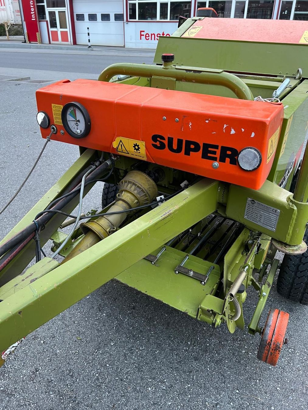 Wolagri Kleinrundballenpresse R500 mit Wickler (Gebraucht) in Ulrichen ...