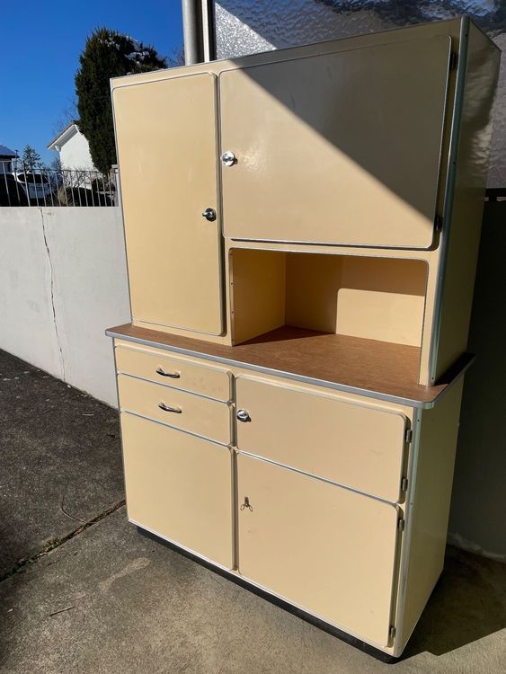 Küchenbuffet aus den 50er Jahren Originalzustand Aluränder (Gebraucht ...