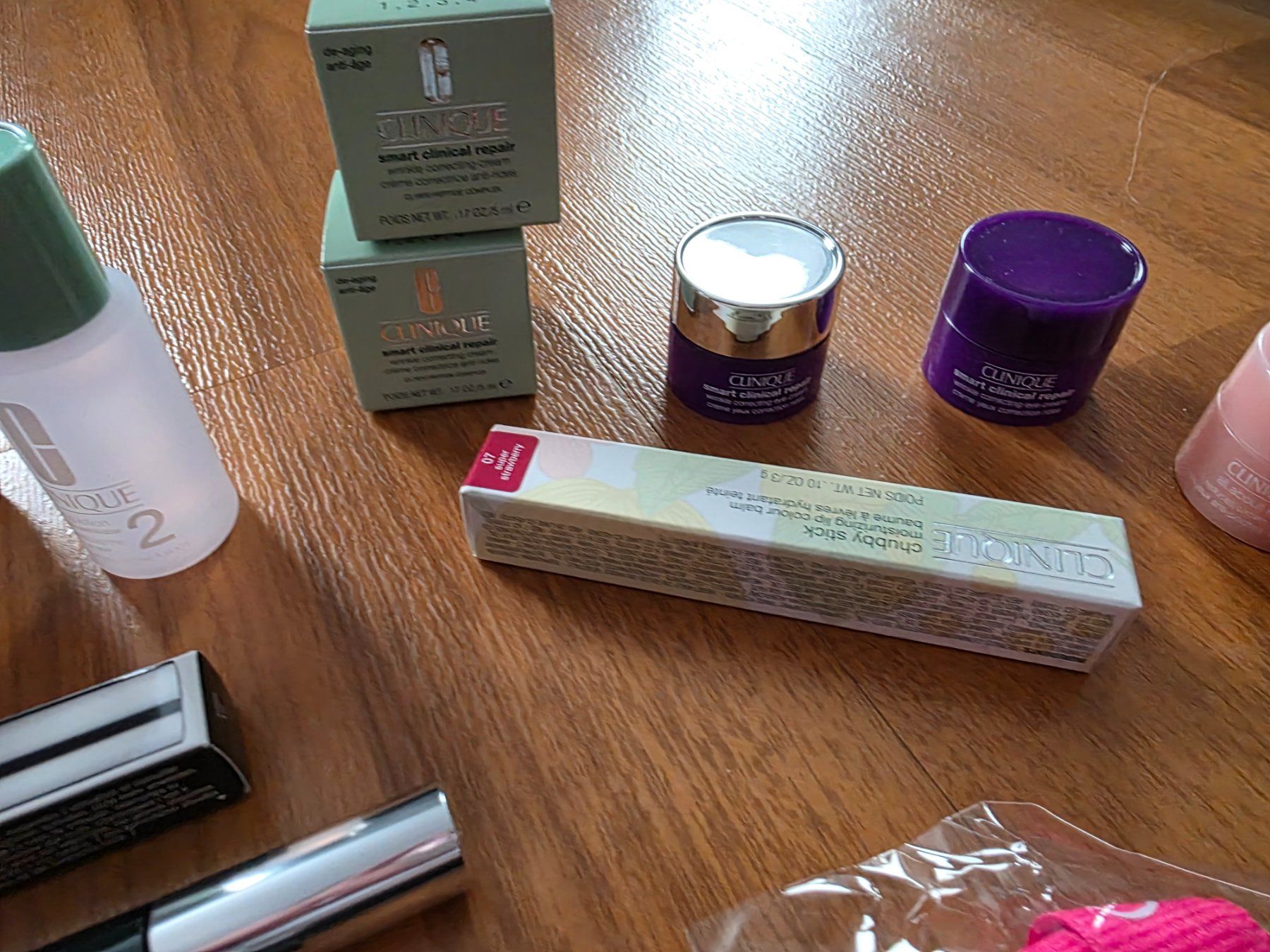 Clinique Soins du visage: Clinique Set – Neuf avec emballage d'origine à Basel par NyGrow 2