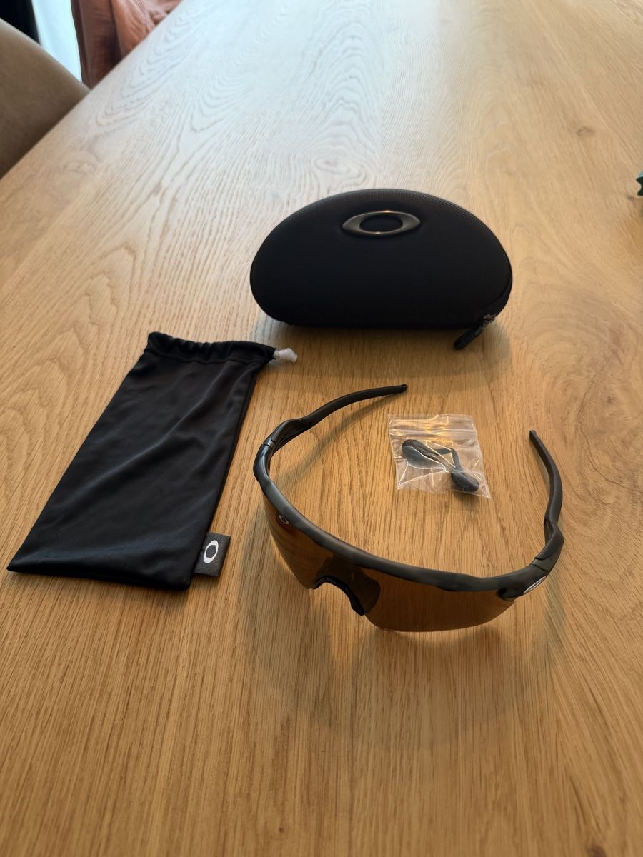 Oakley Brillen & Gläser: Oakley Radar EV Custom – Neu (gemäss Beschreibung) aus Zollikofen von fabio_23 5