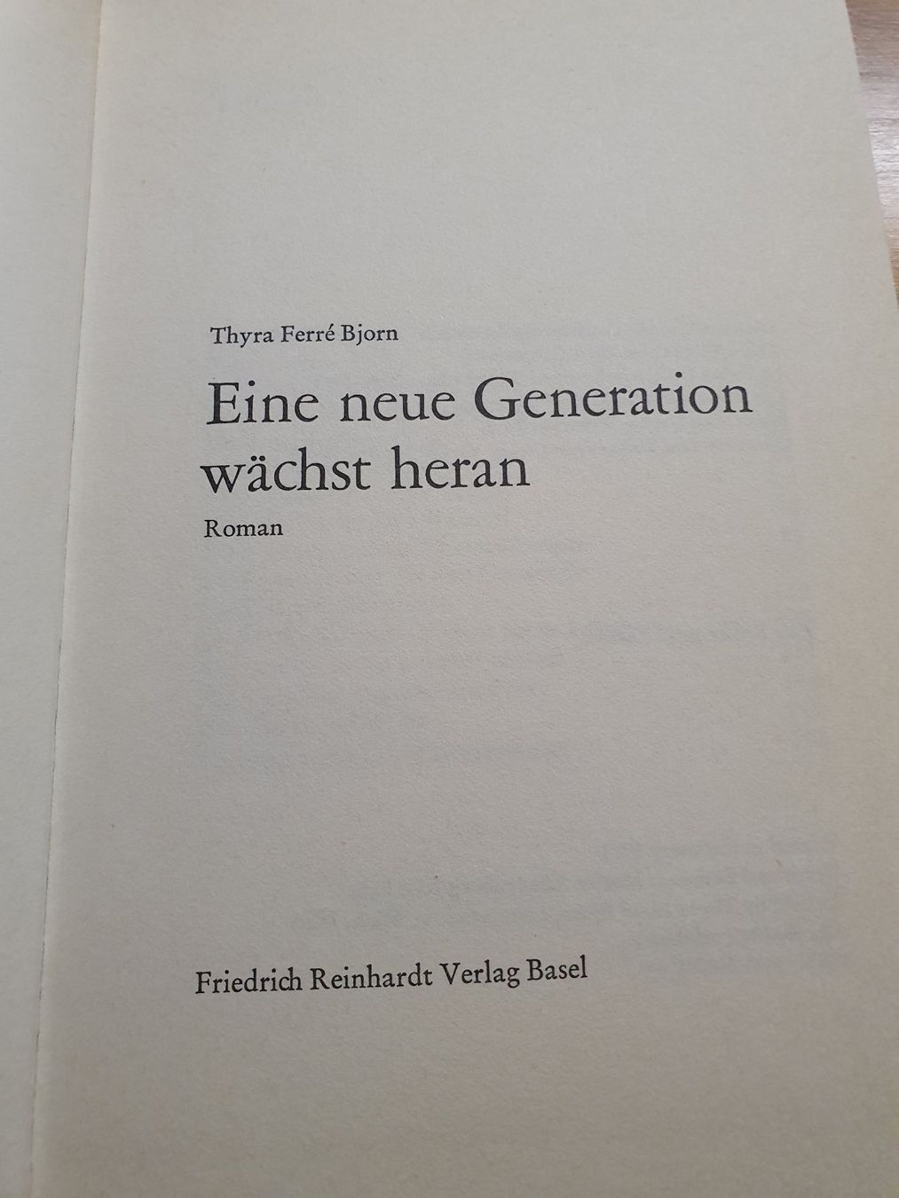 Libri: Eine neue Generation wächst heran – Usato da Oberdorf BL venduto da BaldenEagle 1