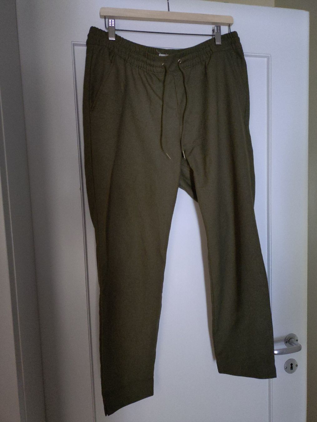 H&M Hosen: Stoffhose olivgrün – Gebraucht aus Bern von mariuliis