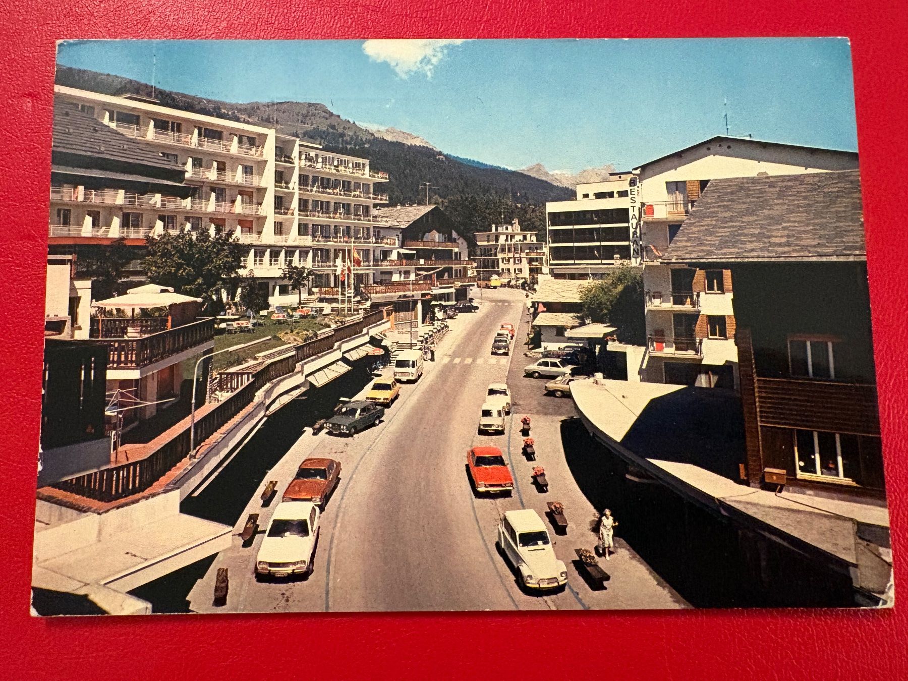 Cartoline postali: 1980 / Crans - Montana – Usato da St-Légier-La Chiésaz venduto da Theo005
