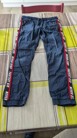 Coole Hose für Jungs - 134/140