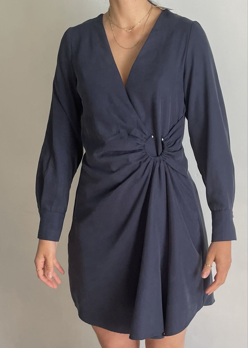 Mango Kleider: Mango new dress with tag size S – Neu und originalverpackt aus Yverdon-les-Bains von pen_bbz8