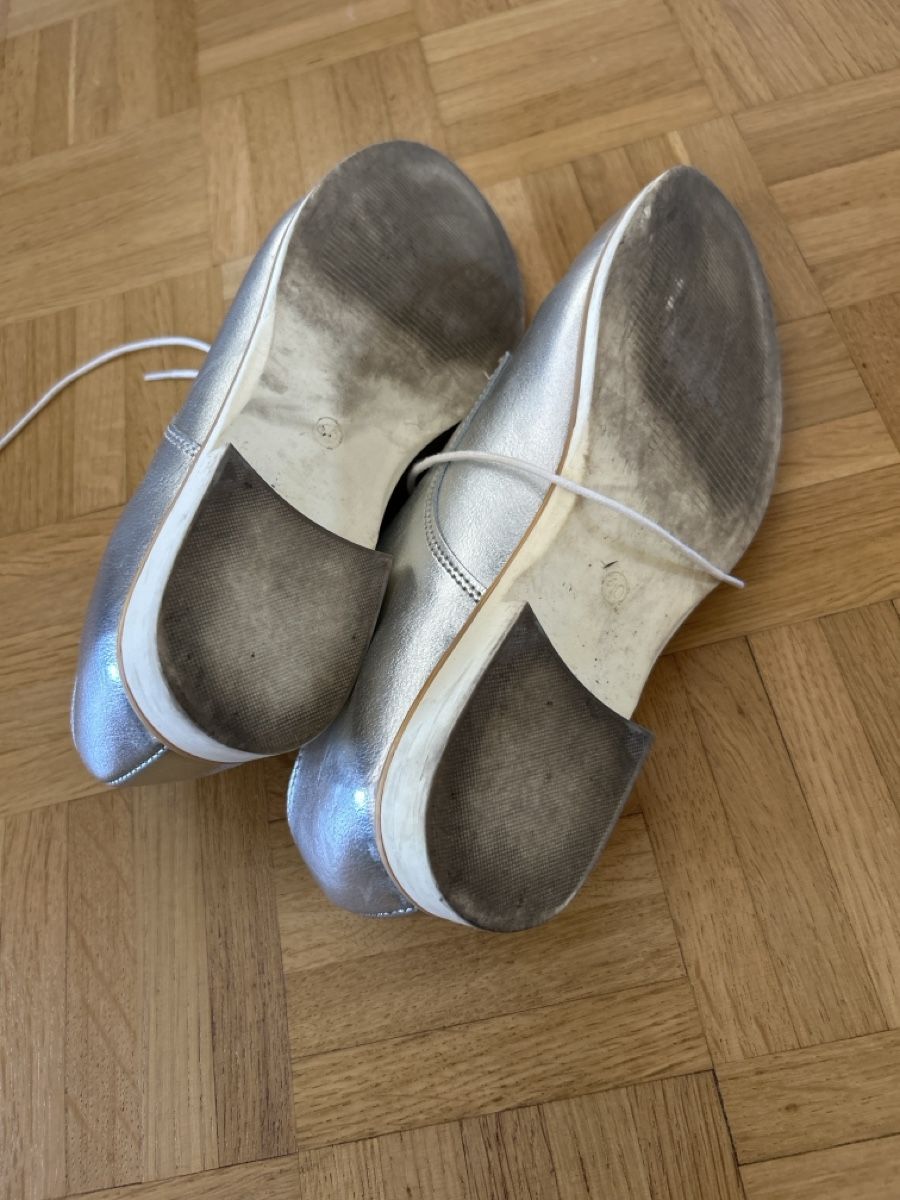 Manor Damenschuhe: Derbies argentées T40 – Gebraucht aus Grand-Lancy von mathchmt 1