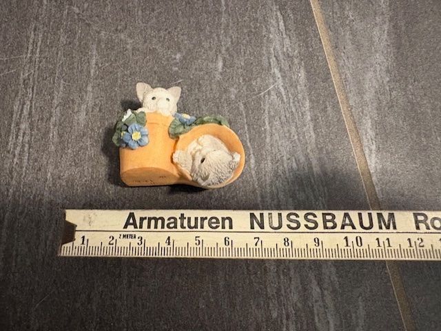 Calamite: Katzenmagnet mit 2 Katzen, Magnet – Usato da Pfäffikon ZH venduto da GZHDZV