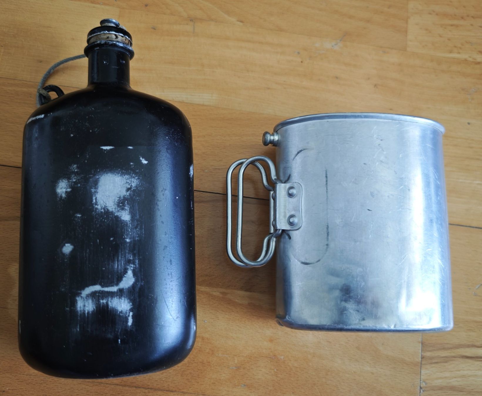 Schweizer Armee Ausrüstung & Ersatzteile: Schweizer Armee Feldflasche - Komplett - Gepflegt! – Gebraucht aus Rüti ZH von Sarah0406 3