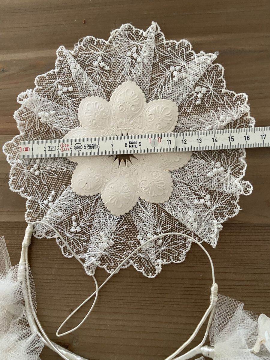 Haarschmuck: Antikes, weisses Kommunion-Haarschmuck-Set, – Gebraucht aus Düdingen von Reconflo 2
