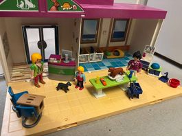 Playmobil Mitnehmtierklinik 70146