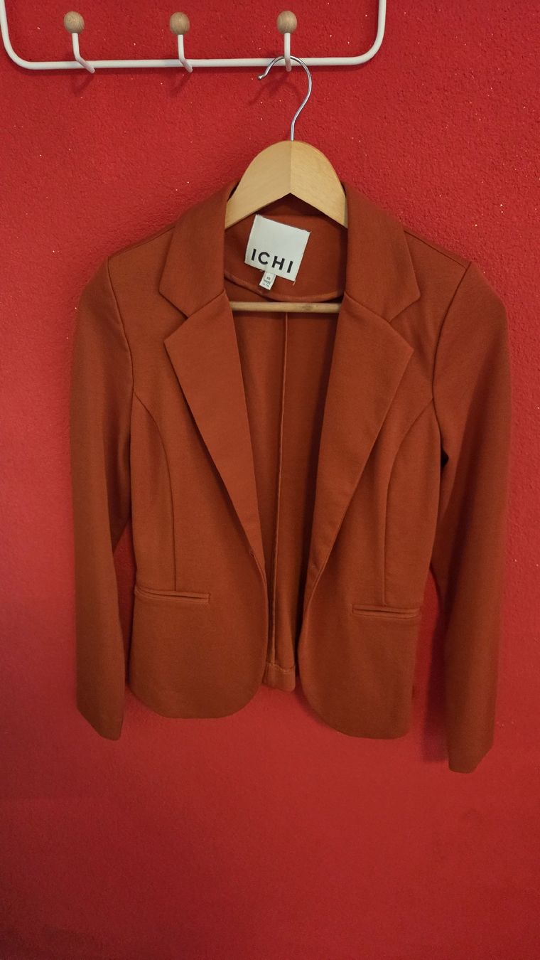 Vestes: Blazer ICHI orange Grösse S neuwertig – Neuf (Voir description) à Reinach BL par Pierced