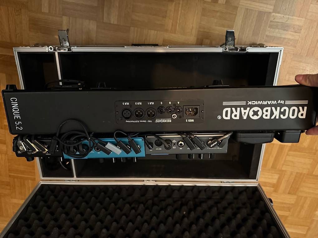 Strumenti musicali: High-End Pedalboard mit Strymon & Boss ES-8 – Usato da Bern venduto da den-nis 2