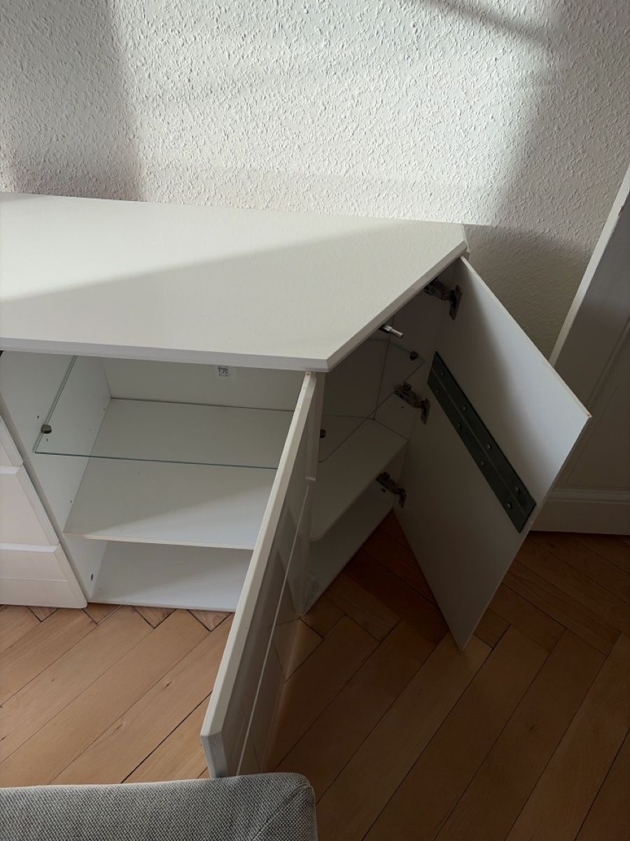 Cassettiere: Commode blanche avec tiroirs – Usato da Genève venduto da AlBE909 1