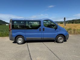 Opel Vivaro 9 Plätzer (Automat)
