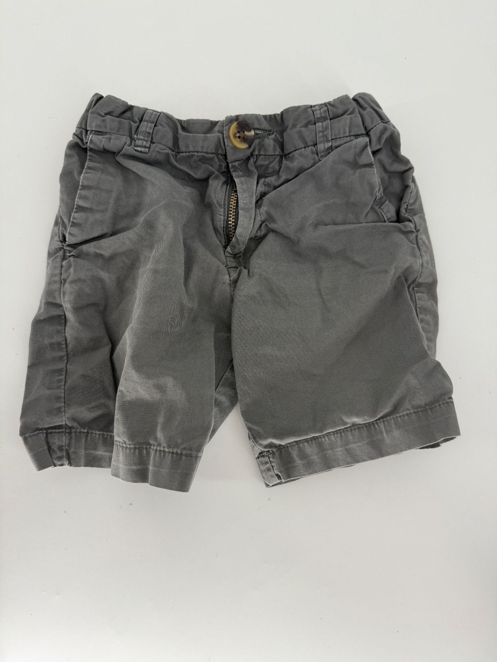 H&M Pantaloni: Shorts Gr. 98 von H&M – Usato da Auenstein venduto da moin.