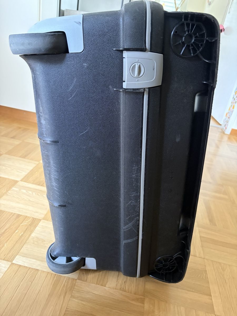 Samsonite Valises de voyage: Samsonite Hartschalenkoffer – D'occasion à Zürich par nepaprocella 1
