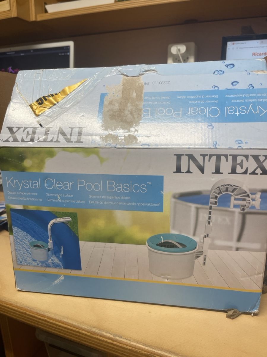 Piscine: Intex skimmer – Usato da Bad Zurzach venduto da Cuore34