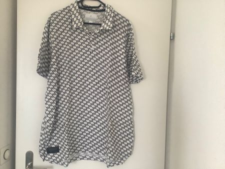 Golf Polo Shirt / weiss - schwarz / XXL