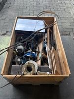 Diverse Werkzeuge, Sägeblätter, Radio, etc.