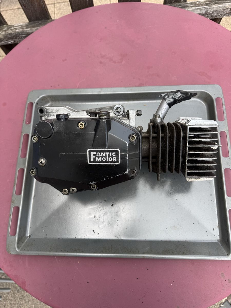 Moteurs: Motor Minarelli V1 – Défectueux à gibswil par Mtibo01