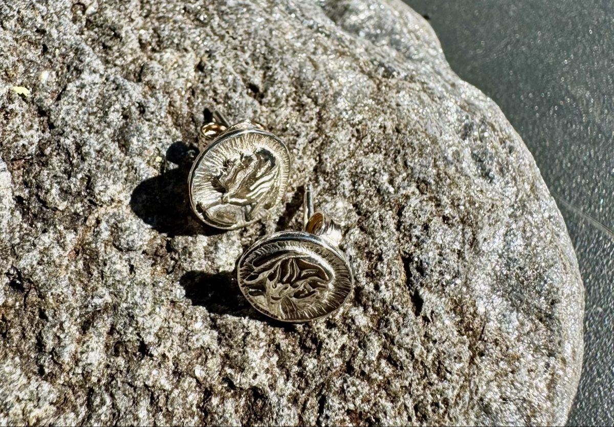 Ohrringe & -stecker: Silber Ohrstecker Indianerkopf, runde Buttons 9.5 mm – Neu (gemäss Beschreibung) aus Rüti ZH von MapleLeaf62