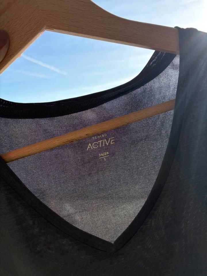 Tchibo T-Shirts: t shirt tchibo active 36/38 s – Gebraucht aus Männedorf von cht_th 1