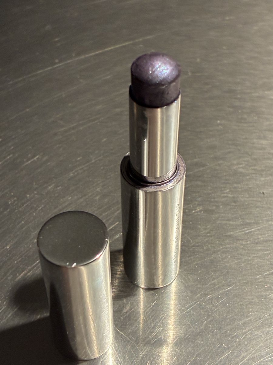 Make-up: Byredo Lidschatten Stift Ultramagnetic 0700 neu – Nuovo e nell'imballaggio originale da Niederglatt ZH venduto da karinso