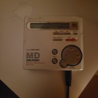 Sony Minidisc Recorder MZ-R70 mit 2 Discs + 2 Lautsprecher
