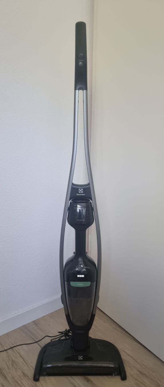Electrolux Staubsauger & Zubehör: Electrolux Pure Q9 – Gebraucht aus Berneck von chi_w9vt