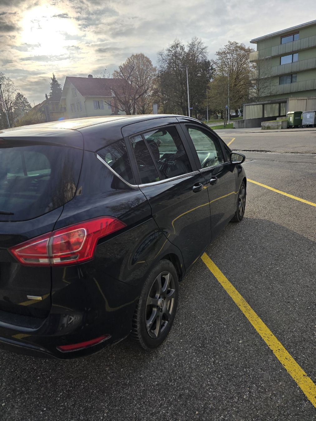 Ford Autos: Ford B max – D'occasion à Gerlafingen par jos_x5vb 7