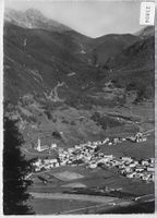 Zernez mit Ofenpassstrasse und