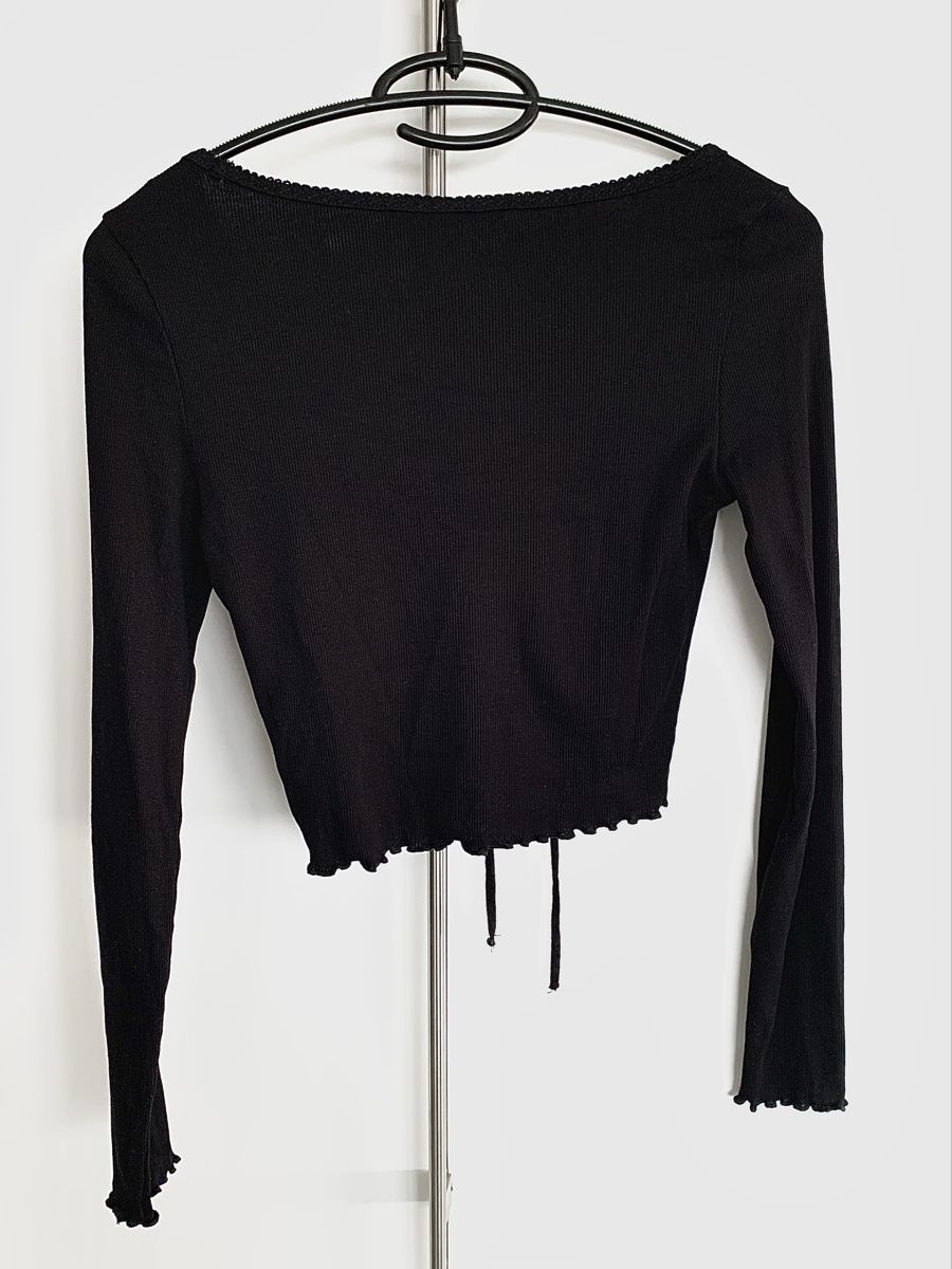 H&M Top: Schwarzes, langarmiges H&M Oberteil – Nuovo (secondo la descrizione) da Düdingen venduto da Hiron_o7 4