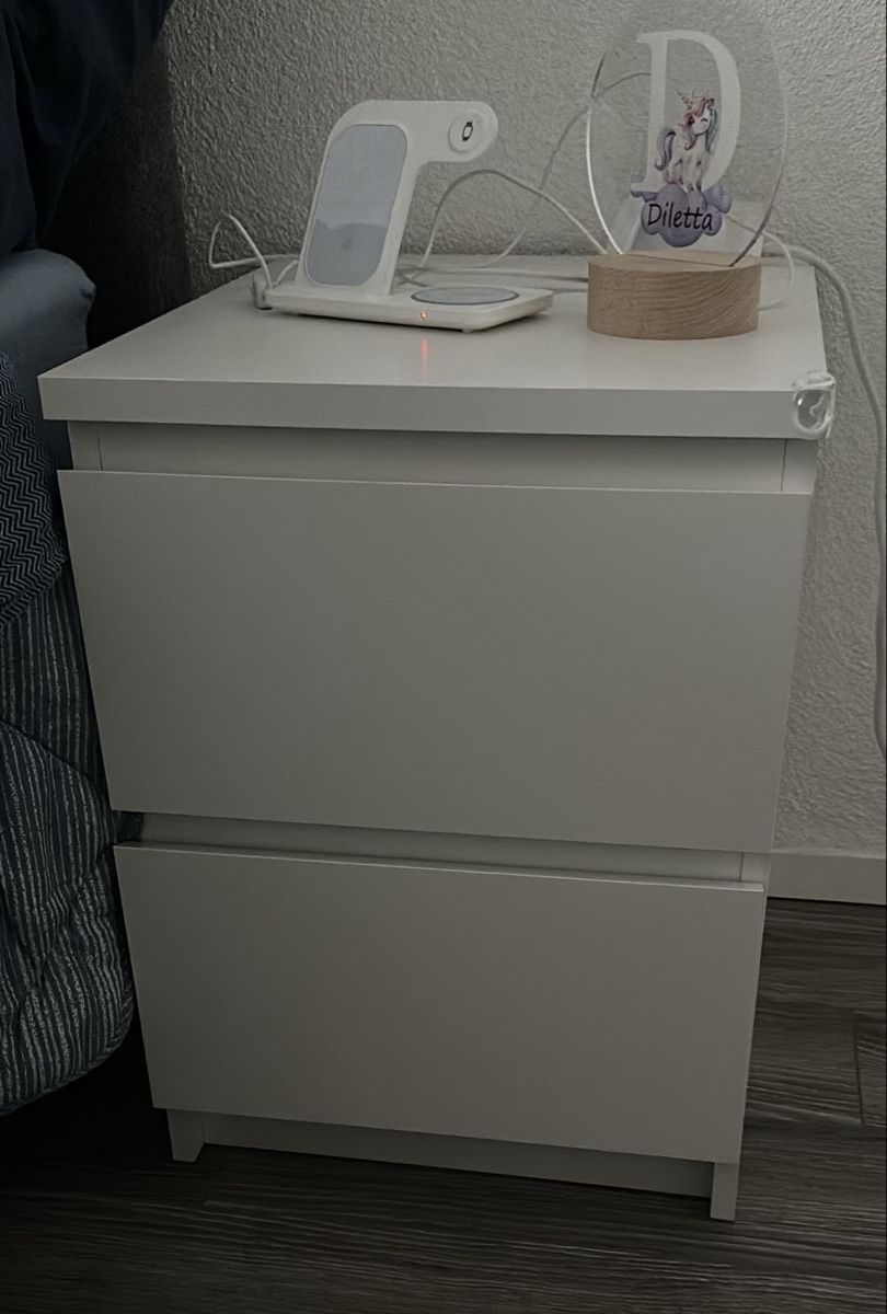 Comodini: Ikea Malm Nachtisch  – Usato da Zürich venduto da art_lnt2