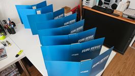 8 Stk. FLUG REVUE - Sammelordner inkl. 12 Einlegestangen