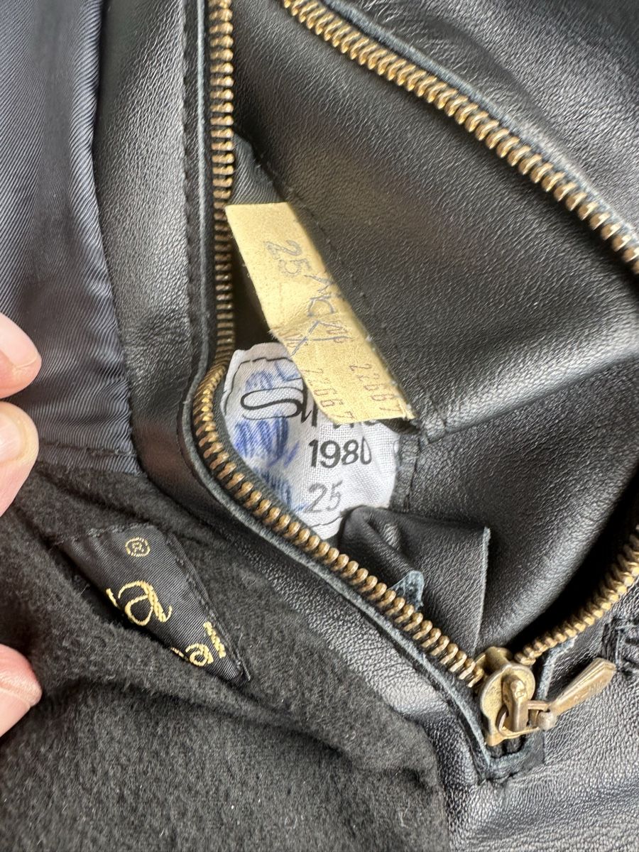 Uniformen: Lederjacke Polizei Grösse 25 schwarz – Gebraucht aus Biel/ Bienne von fusion54 4
