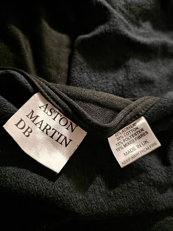 Dischi in vinile: Car cover Aston Martin DB9 – Usato da Martigny venduto da benjamincolomba 4