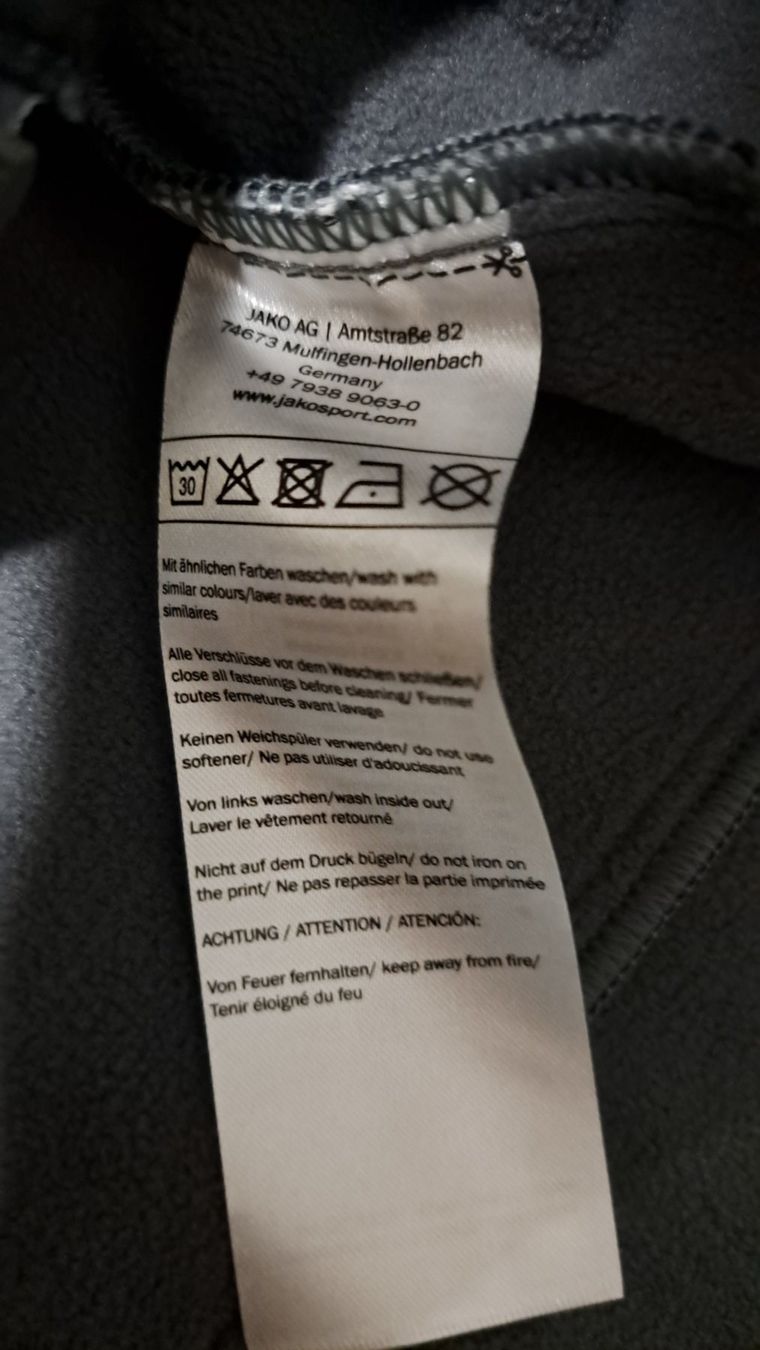 Jako Jacken: JAKO Sportjacke schwarz Gr. L – Neu (gemäss Beschreibung) aus Winterthur von Dream_of 4