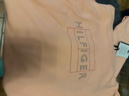 Pull orange neuf Tommy Taille S Mel