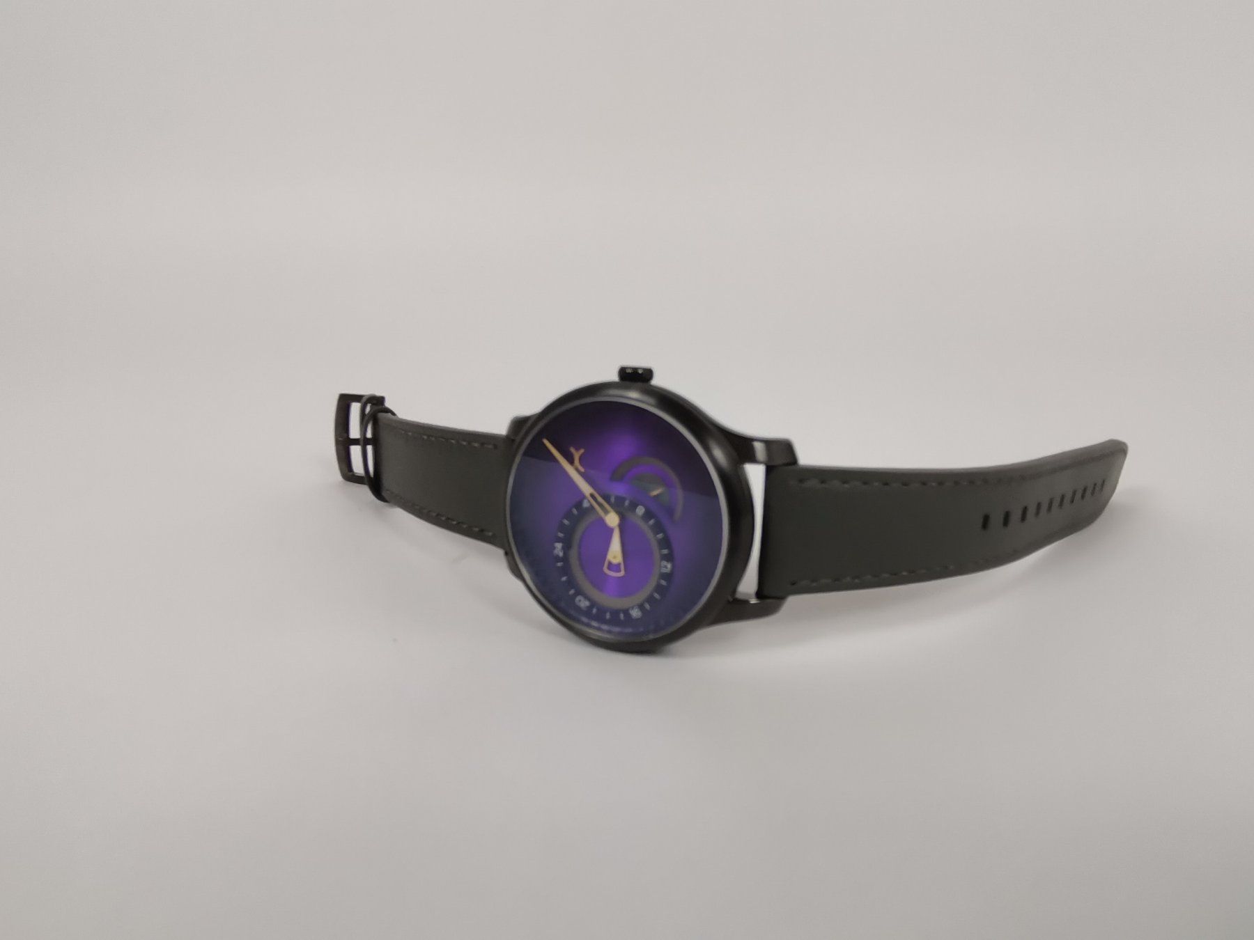 Uhren: XERIC Uhr – Gebraucht aus Schaffhausen von Restwert_SH 5