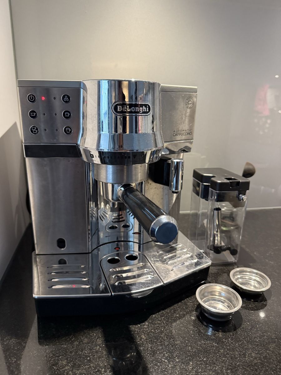 De'Longhi Machines à café & Machines à expresso: De Longhi Ec 850.M – D'occasion à Binningen par FreeRick 2