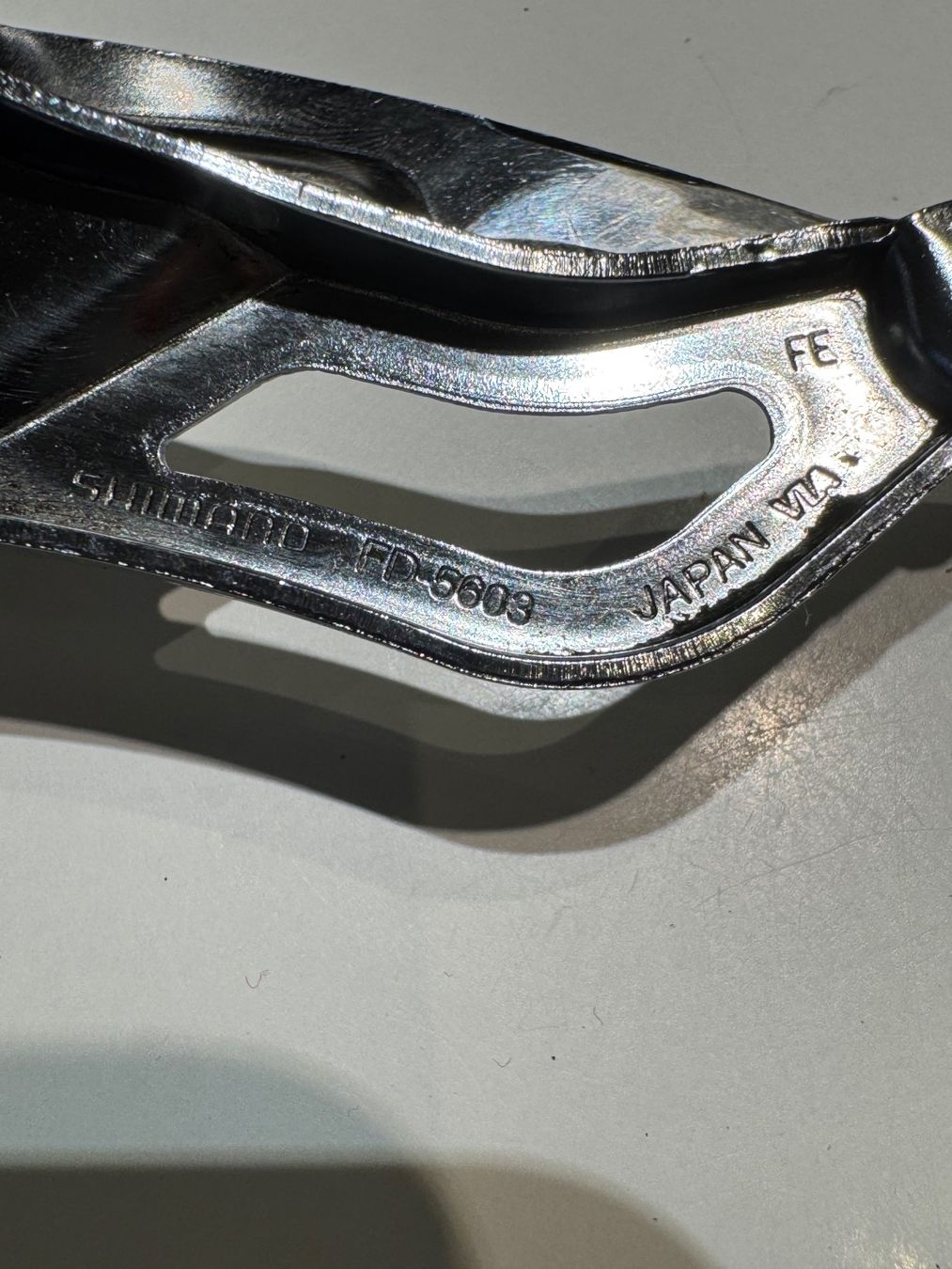Shimano Pezzi di ricambio: Dérailleur avant Shimano 105 Triple FD-5603 – Usato da Lausanne venduto da vmitch64 2