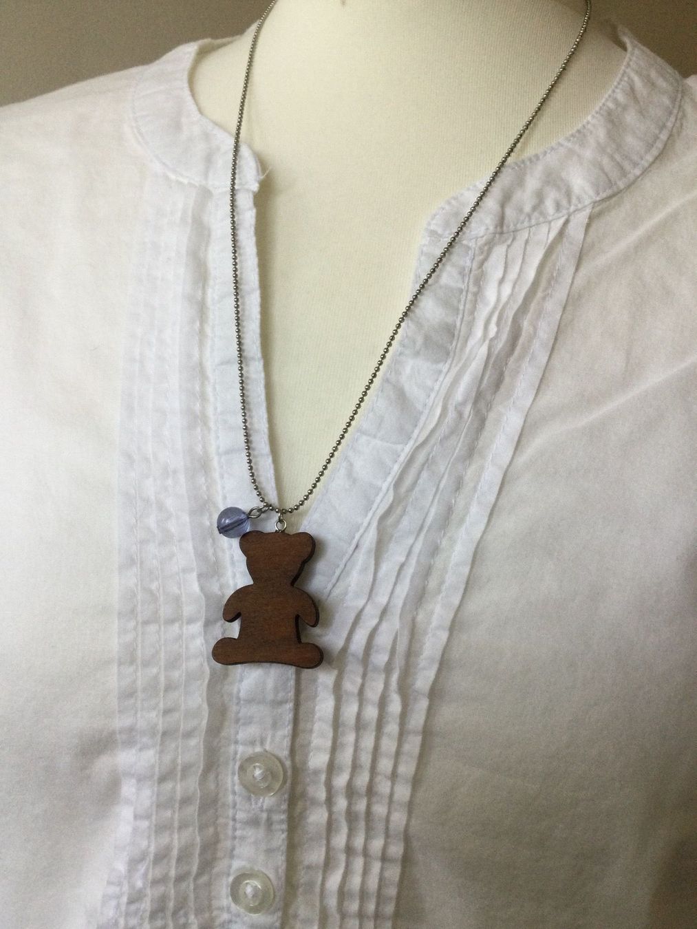 Colliers: Collier avec pendentif OURSON en bois – Neuf (Voir description) à Agiez par chouchanelle 4