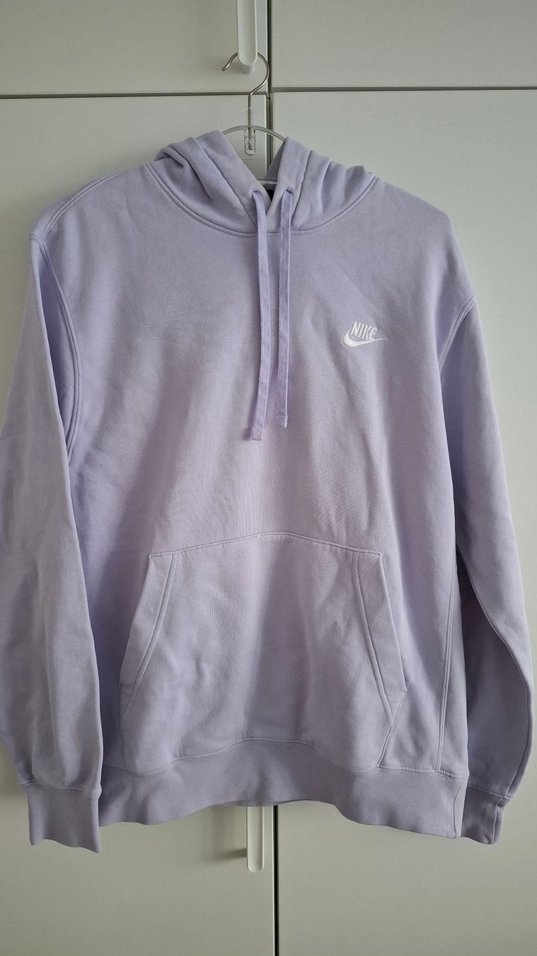 Nike Maglioni & Felpe: Nike Hoodie - Grösse S – Usato da Rickenbach b. Wil venduto da VeryLovelyThings