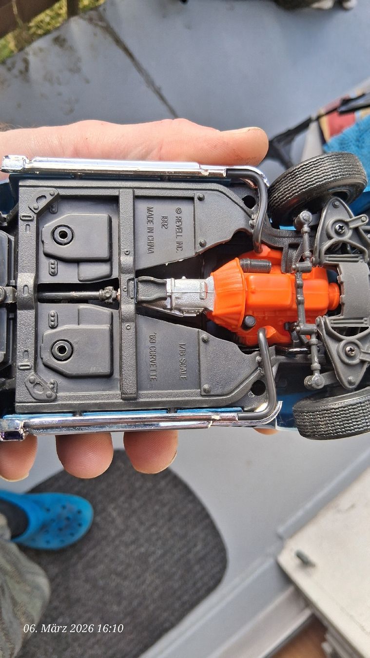 Revell Voitures modèles: 1969 Chevrolet Corvette Top Zustand – Neuf (Voir description) à Wolfenschiessen par 2-stroke-garage 7