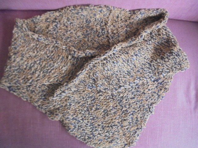 Foulards & écharpes: Dreiecktuch, Schal – D'occasion à Hinwil par Glasperlen 4