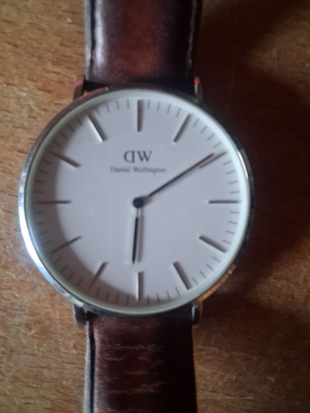 Daniel Wellington Orologi: Daniel Wellington UHR – Usato da Heitenried venduto da sarahada 1