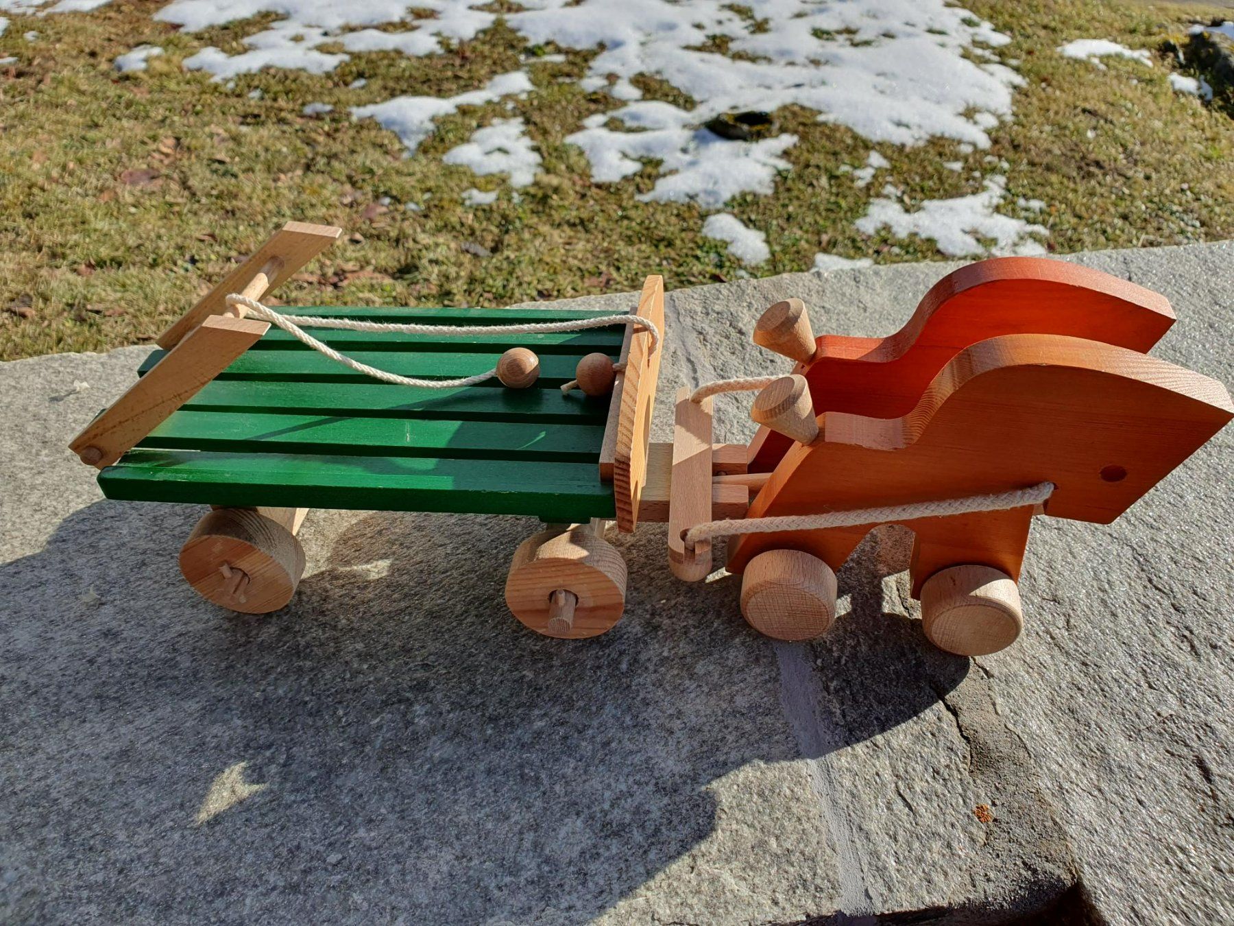 Jouets: Holz Rösslein mit Wägelchen – Neuf (Voir description) à Widen par dem_tdb9 3