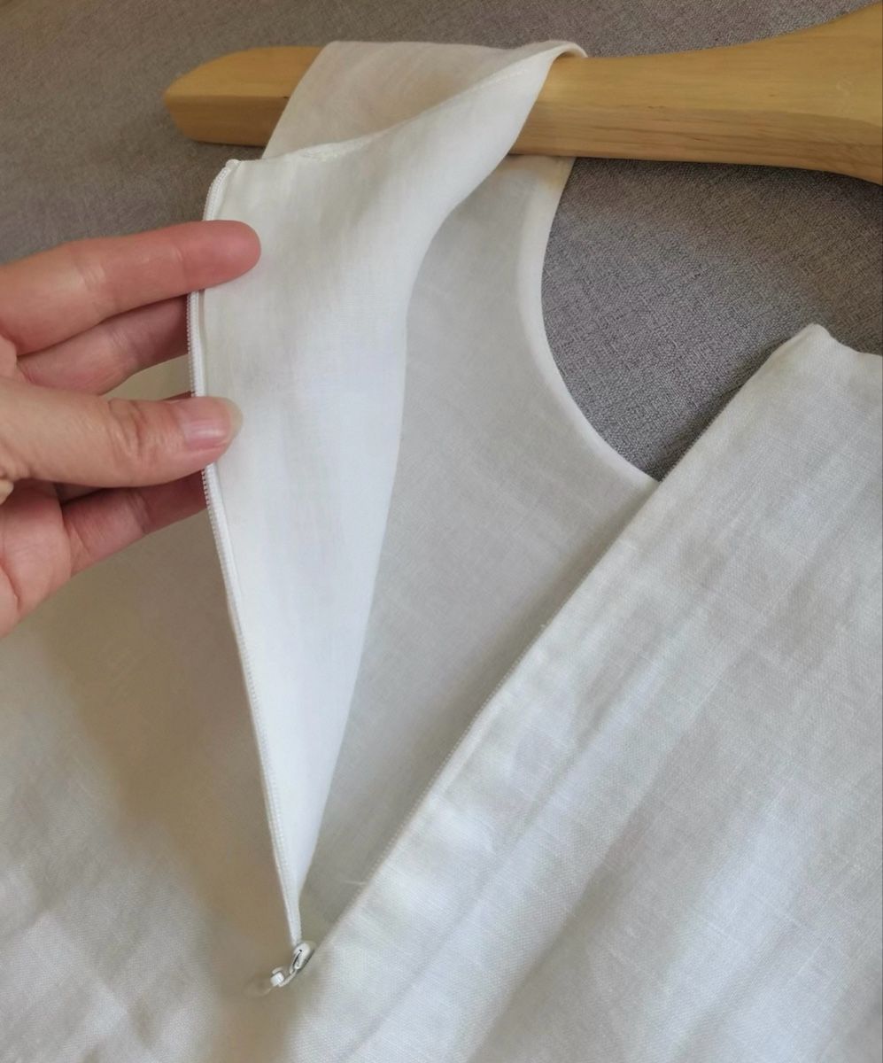 Kleider: 100% linen dress white  – Neu und originalverpackt aus Veyras von ValClasse 3
