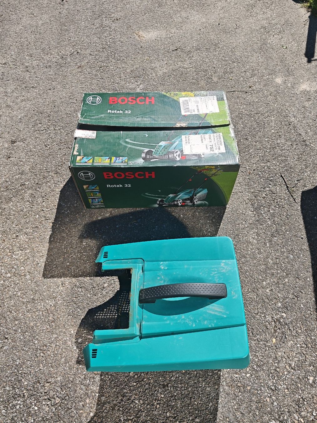 Bosch Tagliaerba: Tondeuse électrique Boesch Rotak 32 – Usato da Echallens venduto da rge_mc6n 1